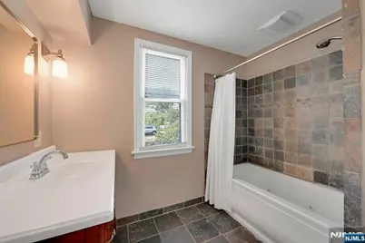 304 Midland Avenue 1st Floor #1st Floor, River Edge, NJ 07661 - Photo 15