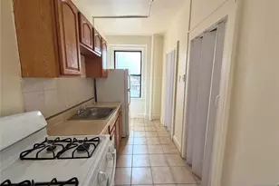 94 Munn Ave 37, East Orange, NJ 07018 - Photo 3