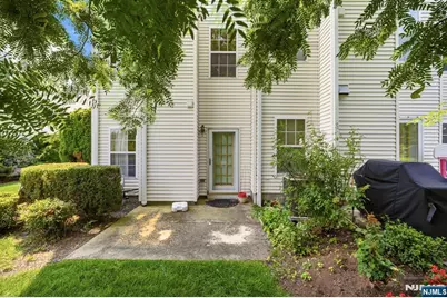 427 Hartford Drive 4028 #4028, Nutley, NJ 07110 - Photo 31