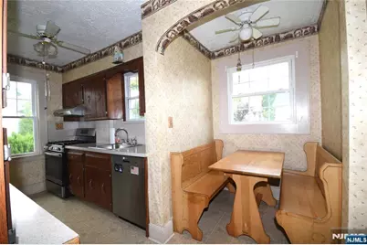 352 Demarest Avenue, Oradell, NJ 07649 - Photo 11
