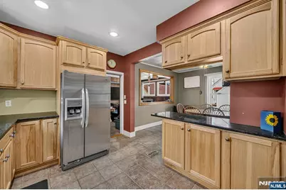 116 Eagle Avenue, New Milford, NJ 07646 - Photo 15