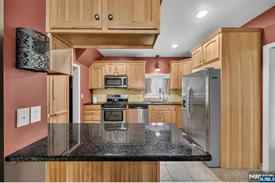 116 Eagle Avenue, New Milford, NJ 07646 - Photo 11