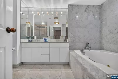 900 Palisade Avenue 3D #3D, Fort Lee, NJ 07024 - Photo 13