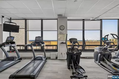 900 Palisade Avenue 3D #3D, Fort Lee, NJ 07024 - Photo 33
