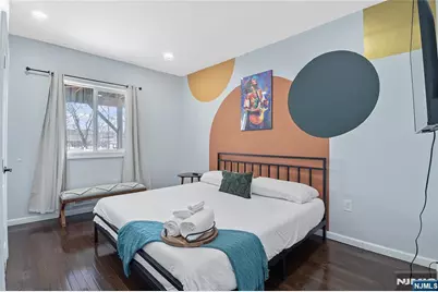 84 3rd Street, Bayonne, NJ 07002 - Photo 9
