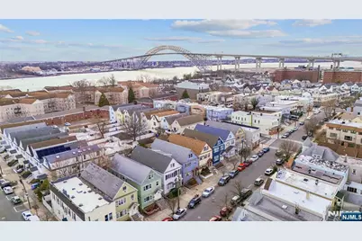 84 3rd Street, Bayonne, NJ 07002 - Photo 31