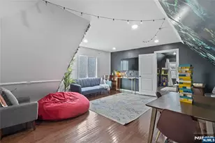 84 3rd St, Bayonne, NJ 07002 - Photo 25