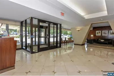 3 Horizon 1002 #1002, Fort Lee, NJ 07024 - Photo 7