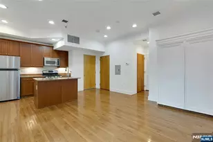 61 Grand Street 2F, Jersey City, NJ 07302 - Photo 7