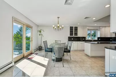19 Brook Hollow Court, Hawthorne, NJ 07506 - Photo 15