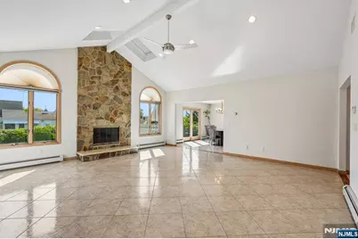 19 Brook Hollow Court, Hawthorne, NJ 07506 - Photo 17