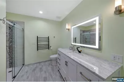 111 Grand Place, Kearny, NJ 07032 - Photo 27