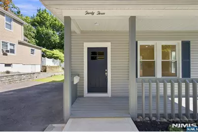 33 Mohawk Avenue, Hawthorne, NJ 07506 - Photo 3