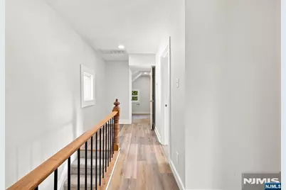 33 Mohawk Avenue, Hawthorne, NJ 07506 - Photo 21