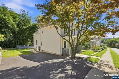 33 Mohawk Avenue, Hawthorne, NJ 07506 - Photo 43