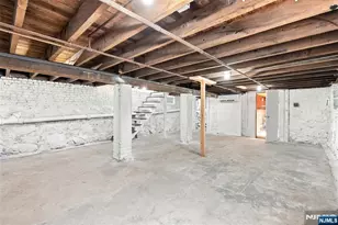 33 Mohawk Ave, Hawthorne, NJ 07506 - Photo 33