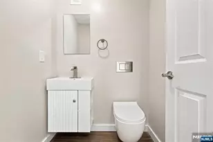 33 Mohawk Ave, Hawthorne, NJ 07506 - Photo 19
