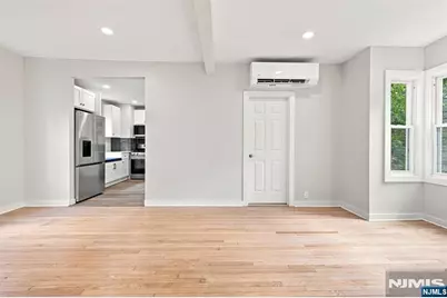 33 Mohawk Avenue, Hawthorne, NJ 07506 - Photo 9