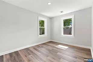 33 Mohawk Ave, Hawthorne, NJ 07506 - Photo 31