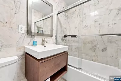 125 Prospect Avenue 18D #18D, Hackensack, NJ 07601 - Photo 17