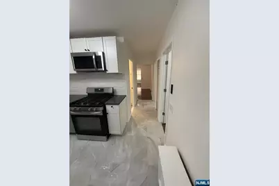 34 Fenner Avenue 2 #2, Clifton, NJ 07013 - Photo 3