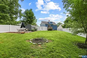 42 Wells Ct, Bloomfield, NJ 07003 - Photo 31