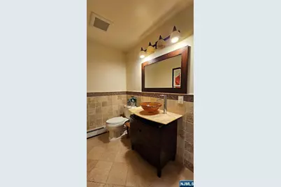 616 Hackensack Street, Carlstadt, NJ 07072 - Photo 17
