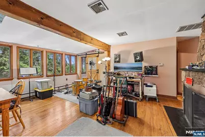 18 Nakomis Path, Lincoln Park, NJ 07035 - Photo 3