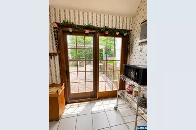 160 Dewey Street, Garfield, NJ 07026 - Photo 9