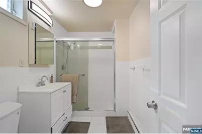 323 John Street, Harrison, NJ 07029 - Photo 15