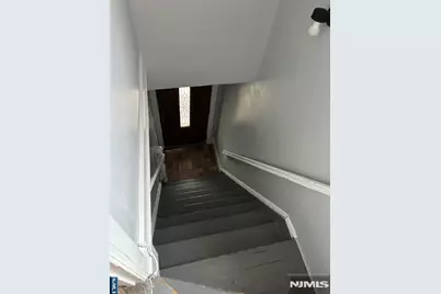 39 Anderson Avenue 2 #2, Bergenfield, NJ 07621 - Photo 3