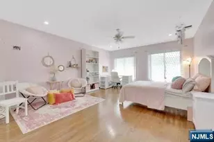 60 Ivy Pl, Wayne, NJ 07470 - Photo 33
