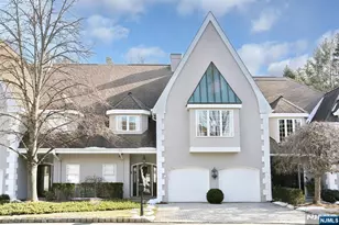 2 Normandy Ct, Ho Ho Kus, NJ 07423 - Photo 1