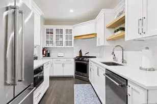 2 Normandy Ct, Ho Ho Kus, NJ 07423 - Photo 9