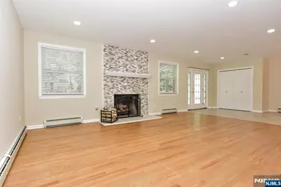 320 Monroe Avenue, Wyckoff Township, NJ 07481 - Photo 3