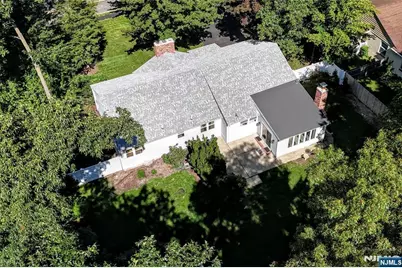 320 Monroe Avenue, Wyckoff Township, NJ 07481 - Photo 25