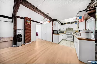 928 Belmont Avenue, Haledon, NJ 07508 - Photo 9