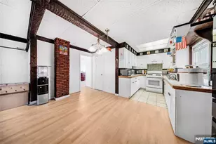 928 Belmont Ave, Haledon, NJ 07508 - Photo 9