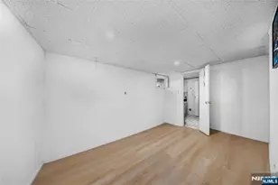 928 Belmont Ave, Haledon, NJ 07508 - Photo 19