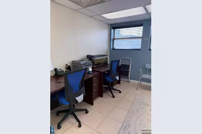 61 N Washington Avenue, Bergenfield, NJ 07621 - Photo 3