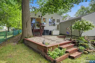 26 Cedar St, Bergenfield, NJ 07621 - Photo 45