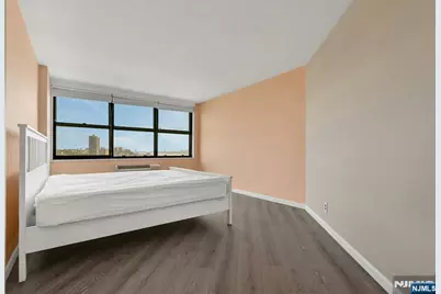 7004 Boulevard East 28C #28C, Guttenberg, NJ 07093 - Photo 19