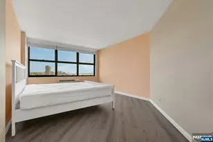 7004 Blvd East 28C, Guttenberg, NJ 07093 - Photo 19