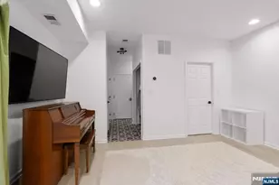 478 Buffalo Ct 478, West New York, NJ 07093 - Photo 41