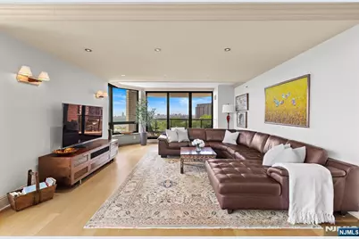 900 Palisade Avenue 6G #6G, Fort Lee, NJ 07024 - Photo 9