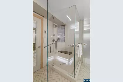 900 Palisade Avenue 6G #6G, Fort Lee, NJ 07024 - Photo 29