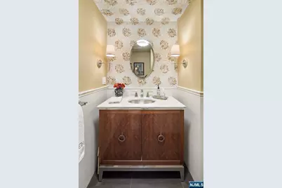 900 Palisade Avenue 6G #6G, Fort Lee, NJ 07024 - Photo 33