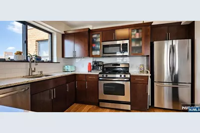 8800 Boulevard East 8M #8M, North Bergen, NJ 07047 - Photo 11