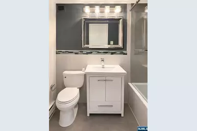 8800 Boulevard East 8M #8M, North Bergen, NJ 07047 - Photo 21