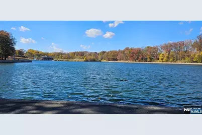 8800 Boulevard East 8M #8M, North Bergen, NJ 07047 - Photo 29